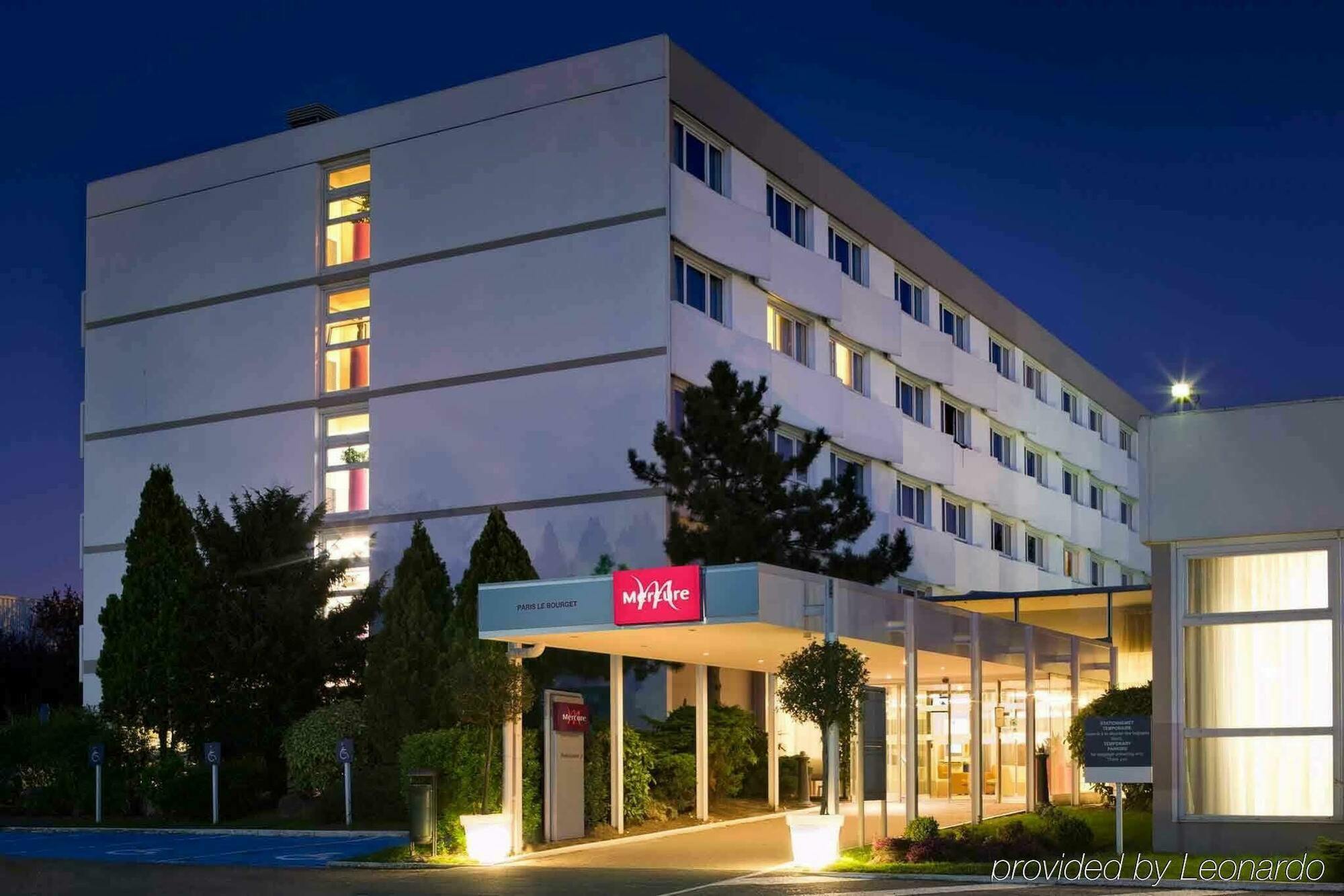 Hotel Mercure Paris Le Bourget Aeroport Le Blanc-Mesnil Exterior foto